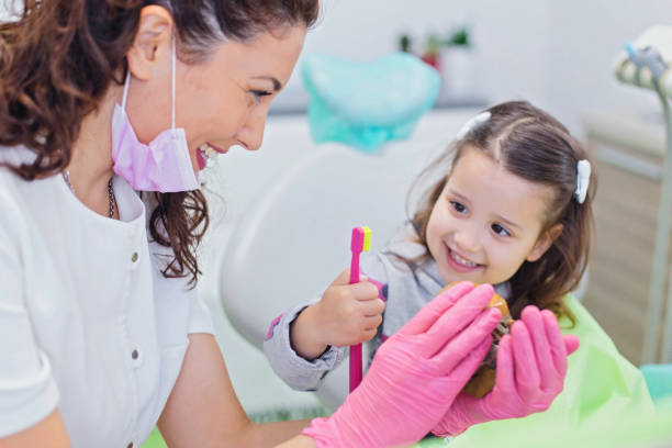 Best Root Canal Treatment  in Benton, IL